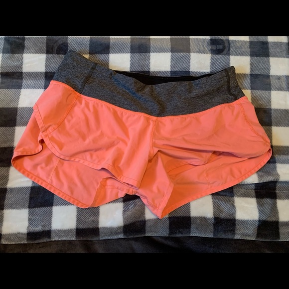Size 6 Lululemon shorts